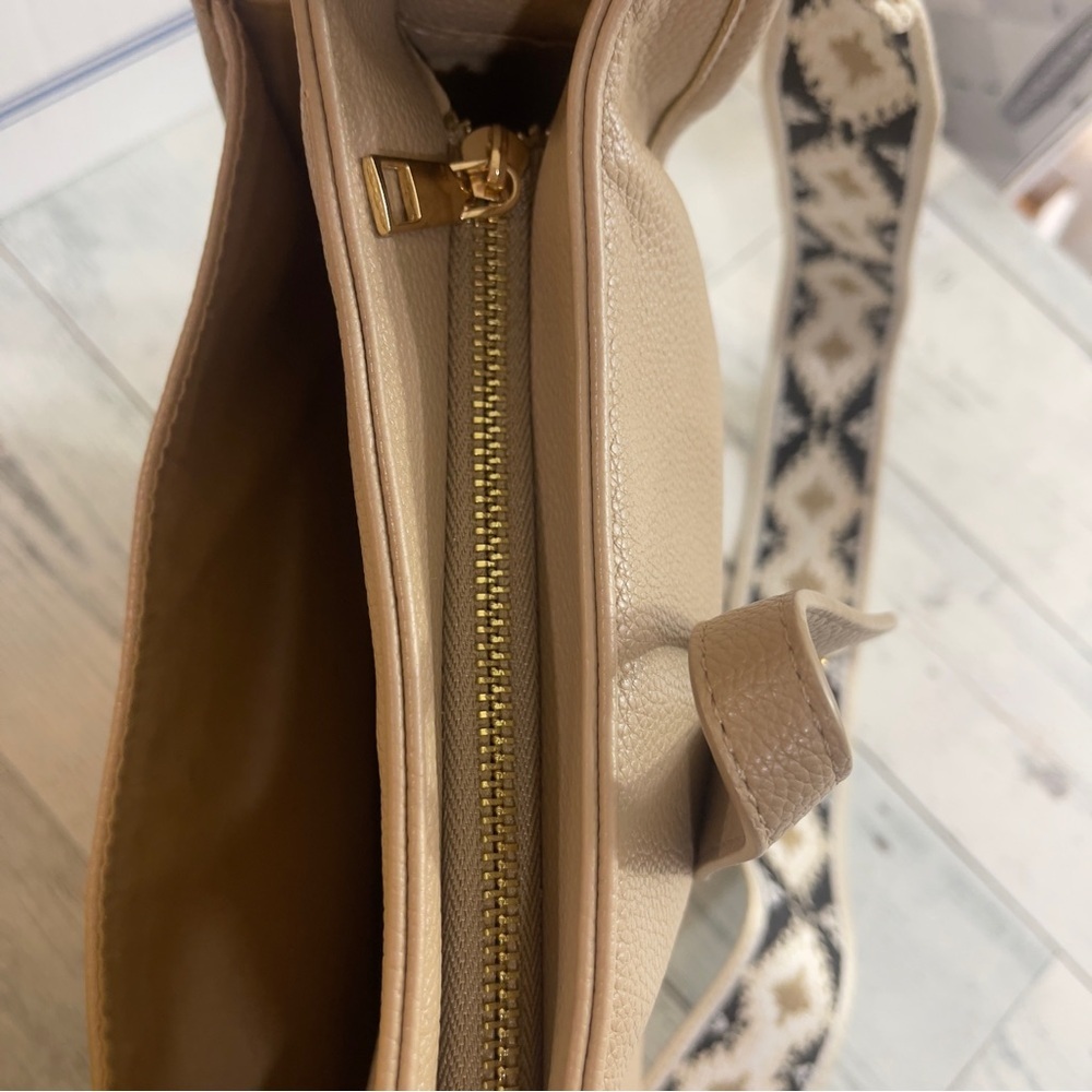Ahdorned Messenger Adjustable Guitar Straps Crossbody - Picture 8 of 11
